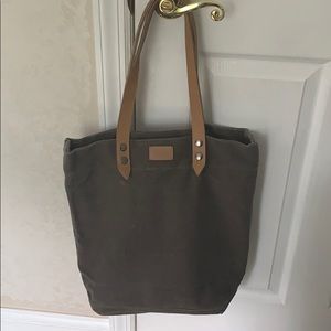 Brown NETJETS Shoulder Bag